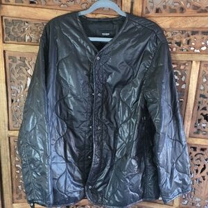 Pull&Bear Black Quilted Outerwear